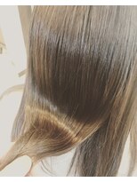 ヘアー バイ ミーズ(hair by Mii’s) 艶髪