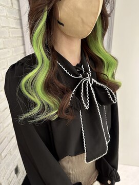 リゼル シブヤ(RISEL SHIBUYA) エクステでショートからロングへ!インナーライムグリーン!