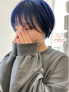 メロウ 神戸三宮(mellow) ブルーカラー / ショートスタイル 【 神戸 / 三宮 】