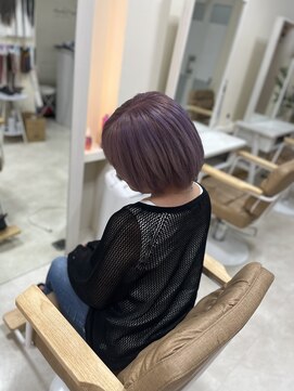 カリーナ(CARINA) ブリーチ修正/バイオレットカラー