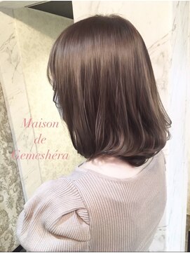 メゾン ドゥ ジェメシェラ(Maison de gemeshe'ra) 絹髪　甘髪　淡色　gemeshe'ra淡色 layerbob 韓国