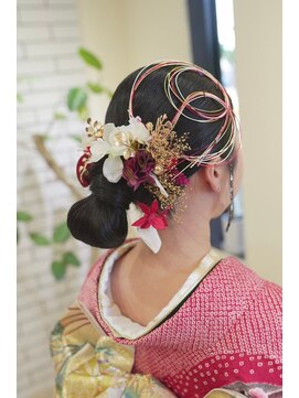 シフト(SHEEFT) 成人式シニヨンヘアセット