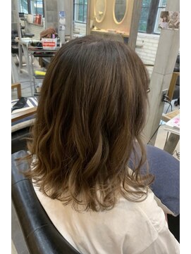 カットハウス美人館 コテまき＊ボブ