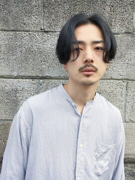 スーハ 恵比寿(SUUHA) 王道センターパート/黒髪大人ヘア/中分け/ビジネスヘア