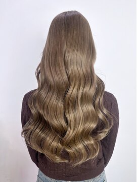 アルバム 新宿(ALBUM SHINJUKU) くびれヘア顔周りレイヤー美髪韓国ヘアロング_ba550071