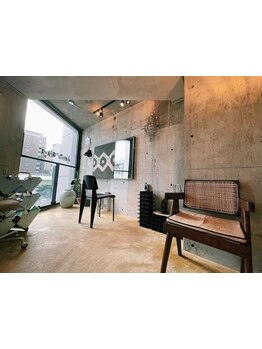 周りを気にせずリラックス＊ゆったりとしたサロンタイムを過ごせます♪髪のお悩みも相談しやすい◎