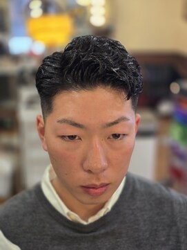 アパッシュ 春光本店(Apache) サイドパート×ショートウェーブパーマ