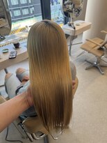 メゾンクペウ 梅田(Maison cope’u)&nbsp;ブリーチ縮毛矯正