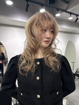 ワンズオゼ 渋谷(ONE's oze) 3回ブリーチ/ホワイトミルクティー/縮毛矯正履歴あり/暗染履歴