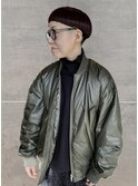 ボルドーカラー×刈り上げマッシュ