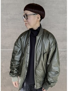 elaka【イラカ】【4月14日NEW OPEN(予定)】 ボルドーカラー×刈り上げマッシュ