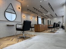 アグ ヘアー ピック 玉名店(Agu hair pic)の雰囲気（ゆったり寛げる居心地の良い空間です。※写真はイメージです。）