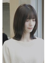 キユ(qiyu)&nbsp;大人ミディアムレイヤーボブ結べる長さ［広島/八丁堀］