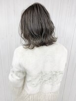 リヴ オオサカ(LIV OSAKA)&nbsp;【 LIV OSAKA 】パールグレー_ハイライト_外ハネボブ