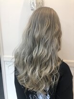 ウィル 梅田店(WiLL)&nbsp;-will-大人気★欧米風ホワイトシルバーカラー