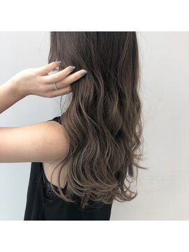 アライブ キチジョウジ(ALIVE Kichijoji) 【ALIVE吉祥寺】ヘルシーアッシュブラウンバレイヤージュカラー