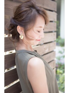 ヘアーデザイン ベルタ(Hair Design BELTA) お団子ヘア/大人カジュアル/パーティ/セット