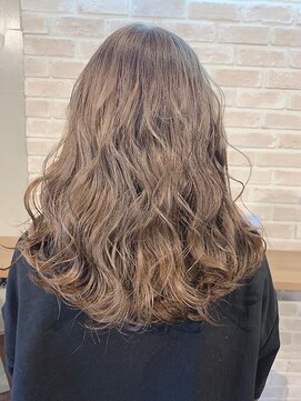 クレア バイ グレープバイン 金沢文庫(CLAIRE by GRAPEVINES) ミルクティーカラー/ロング