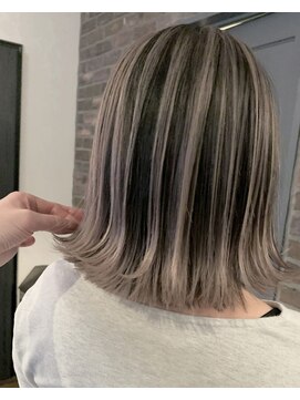 シフト ニュートラル(SHIFT N) バレイヤージュ