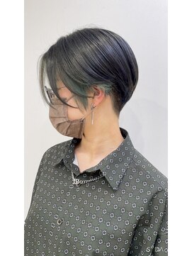 ジゼル(gisele) (小山)刈り上げショート