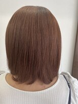 アリー(Ari-) 前上がりボブ