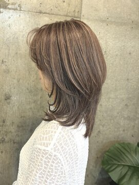 エクレ(eclet) ★美髪ハイライトくびれミディ#大前
