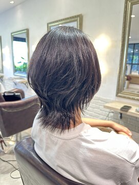 ホワイトスピカ(WHITE SPICA) ウルフ（ミディアム）