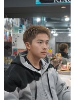 ツークツワンク バーバー 新宿(ZUG2WANG BARBER)&nbsp;スパイキーショート