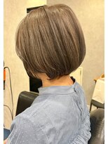 ハーツ(Heart's)&nbsp;白髪ぼかし×アッシュグレー