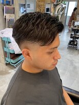 ワークス 下北沢(WORKS) メンズショートバーバーヘアスキンフェード