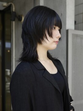 ネロ ヘアアンドライフストア 渋谷(NERO HAIR AND LIFESTORE) 【倉田真希】ウルフレイヤー　ウルフカット　前髪あり　モード