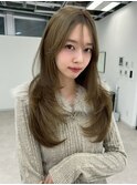 ふんわりレイヤーロングレイヤーハッシュカットワンカール