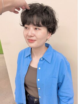 モリオ(morio) ゆるふわショートパーマ刈り上げ女子シャドウパーマ20代30代40代