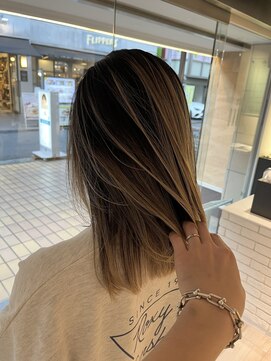 ゼンコー キチジョウジ シェール(ZENKO KICHIJOJI chere) 吉祥寺バレイヤージュ/白髪ぼかし/伸びてきても気にならない