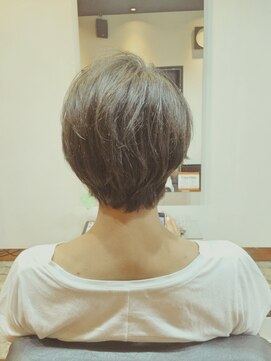 ビグディーサロン(BIGOUDI salon koshien) 【ISAACBLANCO】ノームコアショートボブ