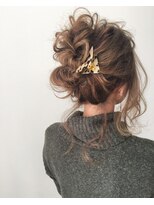 ニド(2do)&nbsp;ツインお団子アレンジ