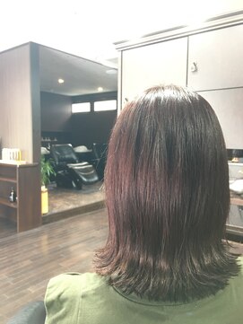 髪の美院 シャルマン ビューティー クリニック(Charmant Beauty Clinic) 外ハネボブのレッドカラー
