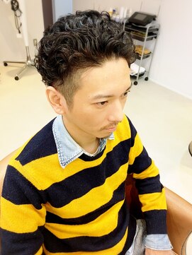 アドラーブル ヘアサロン(Adorable hair salon) ワイルドアップバング