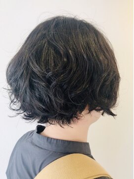 サロンドヘック(salon de hec.) 外ハネ　無造作カール