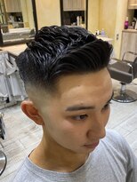 グルーマーズトウキョウ(GROOMER/S TOKYO) コテパーマ×ショートフェード<理容室> <男性専門>〈髪質改善〉