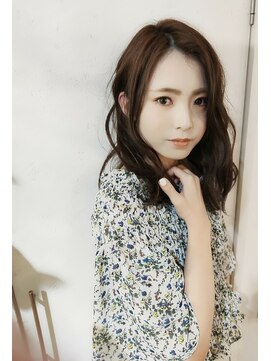 クアイ(Quai) ゆるふわモテロング