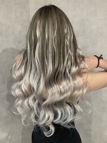 アンシュシュ(UN CHOU-CHOU)&nbsp;ホワイトグラデーション