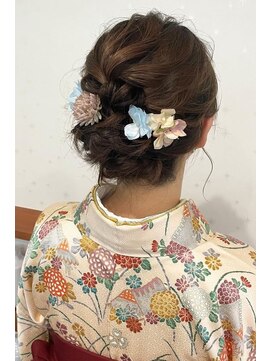 アレイズ ツクダ(ArayZ Tsukuda) 卒業式ヘア