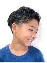 黄ぐまくん美容室 キッズカット ツーブロック