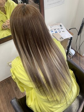 ニーナ ヴィジョン(NINA visioN) 美髪矯正×プルエクステ