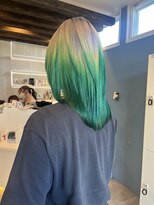 プラス ファースト ヘア(Plus 1st)&nbsp;カラールーツ×ルーツカラー×グリーン×シルバー