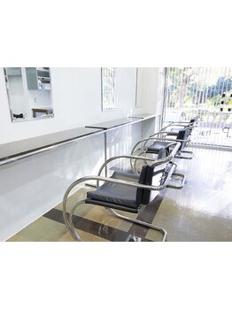 《近鉄四日市徒歩3分》高い技術力が人気の秘密◎プライベート空間で大人女性のお悩み解決！