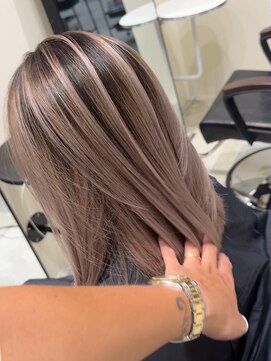 ハーパーズ 渋谷(harpers) ナチュラルベージュのシャドールーツバレイヤージュ