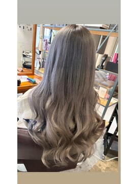 ヘアーローラン 横浜(hair LORAN yokohama) ホワイトグレーエクステ
