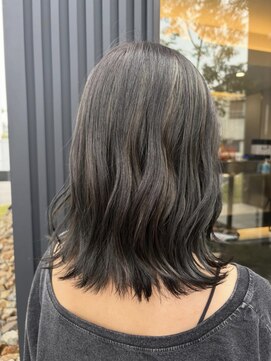 くすみオリーブ　[muro]